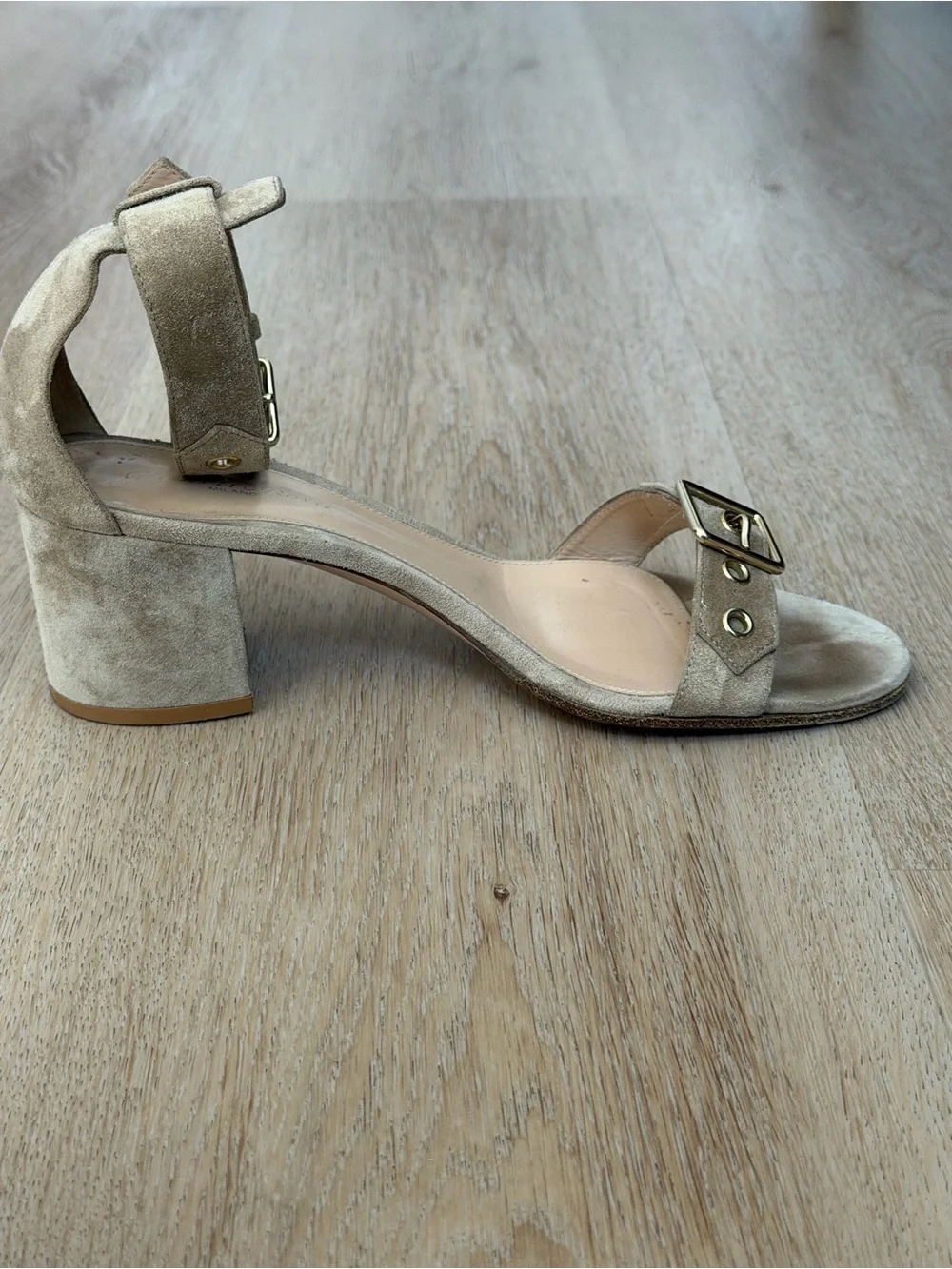 N/A gianvito rossi